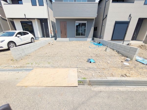 大津市千町２丁目　新築一戸建て　第１期　５号棟
