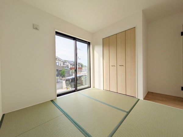 大津市千町２丁目　新築一戸建て　第１期　２号棟