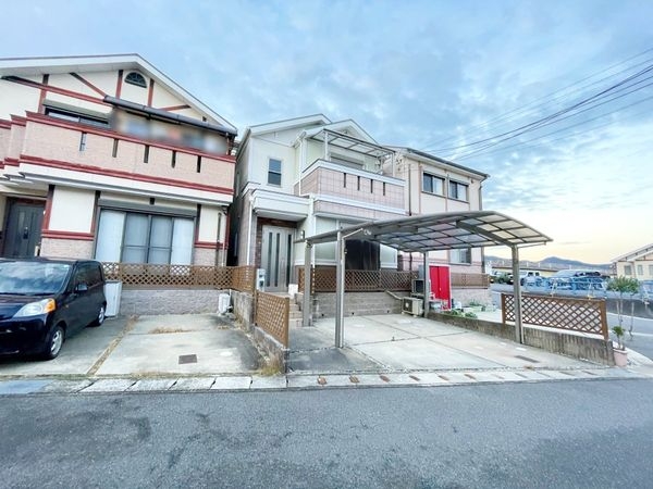 京都市山科区上花山桜谷の中古一戸建て