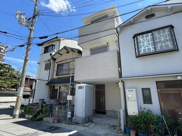 京都市山科区音羽初田町　新築一戸建て