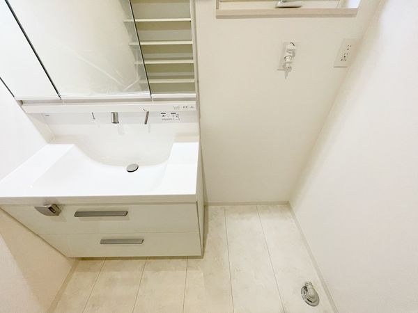 京都市伏見区桃山町弾正島　新築一戸建て　２号棟