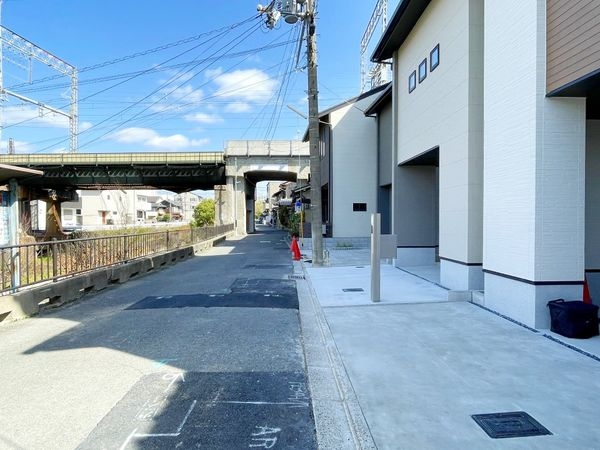 京都市伏見区桃山町弾正島　新築一戸建て　２号棟