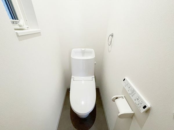 京都市伏見区桃山町弾正島　新築一戸建て　１号棟