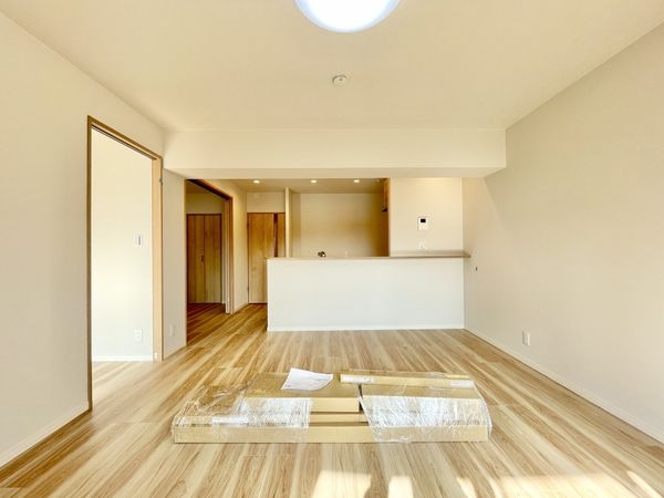向島ニュータウン第三街区C棟　中古マンション