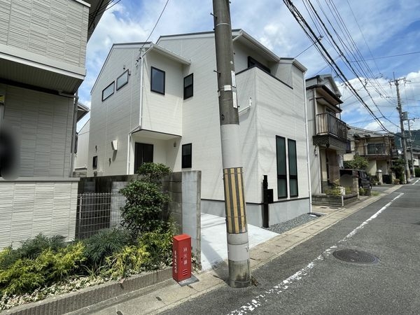 京都市山科区音羽稲芝　新築一戸建て