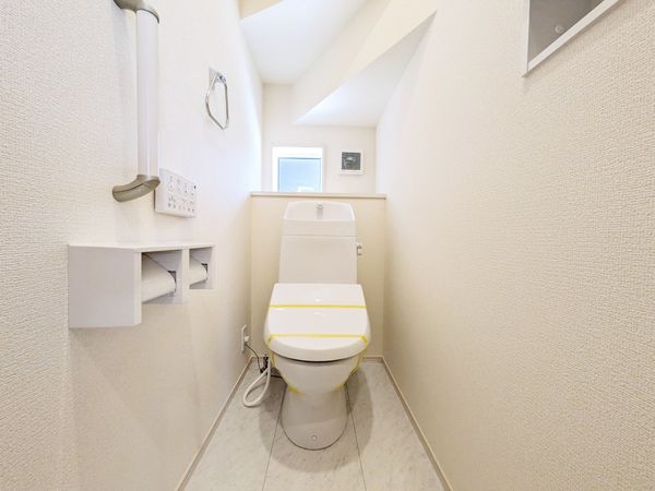 大津市雄琴５丁目　新築一戸建て　２期　１０号棟