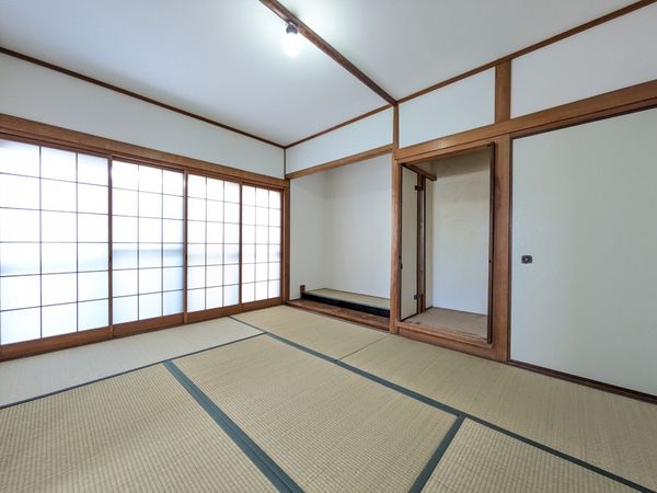 栗東市小野の中古一戸建て