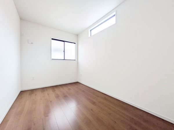 草津市南笠東１丁目　新築一戸建て　全２区画　１号棟
