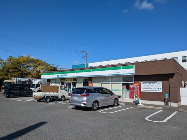 草津市岡本町の中古一戸建て(ファミリーマート草津岡本町店)