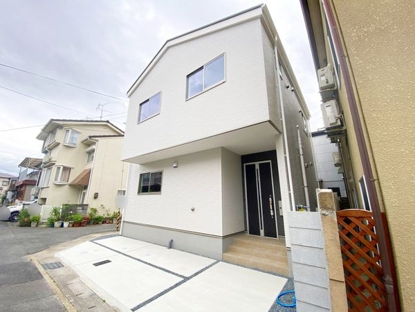 京都市伏見区向島立河原町　新築一戸建て　４期　１号棟