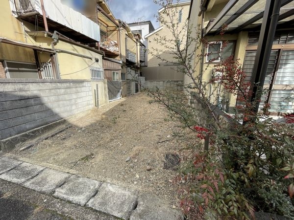 京都市山科区椥辻草海道町　新築一戸建て　全１区画