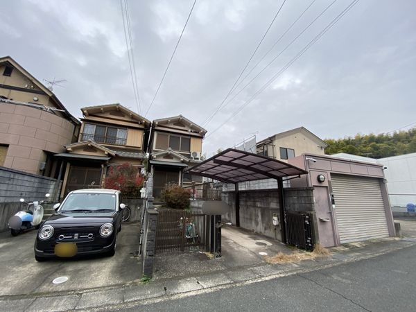 京都市伏見区深草大亀谷古御香町の中古一戸建て