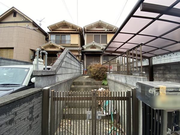京都市伏見区深草大亀谷古御香町の中古一戸建て