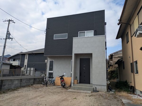 大津市下阪本４丁目の中古一戸建て