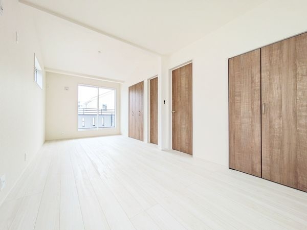 大津市雄琴５丁目　新築一戸建て　２期　１２号棟