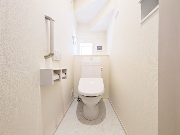 大津市雄琴５丁目　新築一戸建て　２期　１１号棟