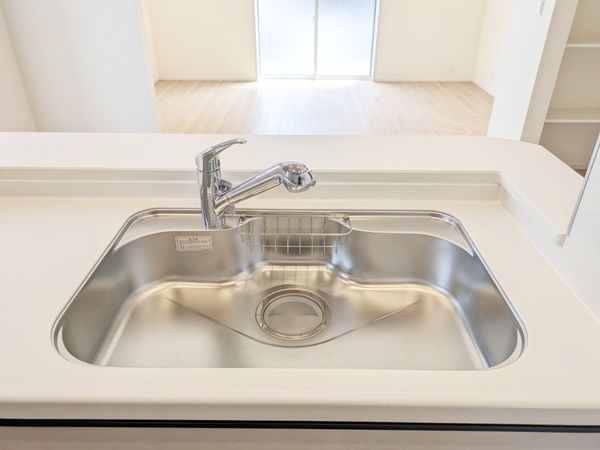 大津市雄琴５丁目　新築一戸建て　２期　１１号棟