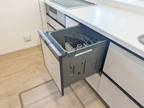 大津市雄琴５丁目　新築一戸建て　２期　１１号棟