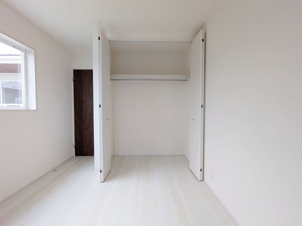 大津市堅田１丁目　新築一戸建て　３期　３号棟