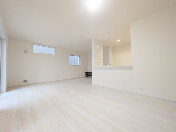 大津市堅田１丁目　新築一戸建て　３期　３号棟