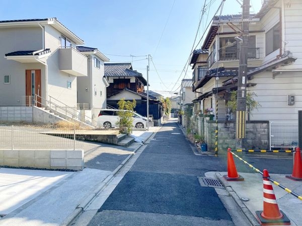京都市伏見区深草願成町　新築一戸建て　３期　１号棟