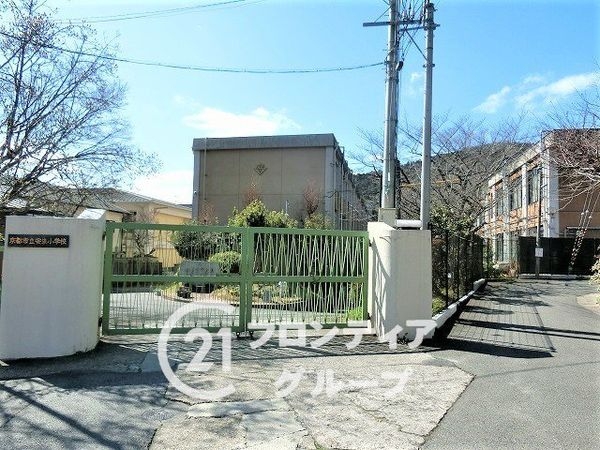 京都市山科区安朱馬場ノ西町の中古一戸建て(京都市立安朱小学校)