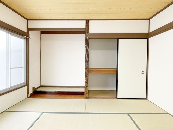 京都市山科区安朱馬場ノ西町の中古一戸建て