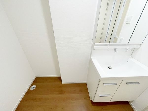 京都市伏見区羽束師古川町　新築一戸建て　1期　1号棟