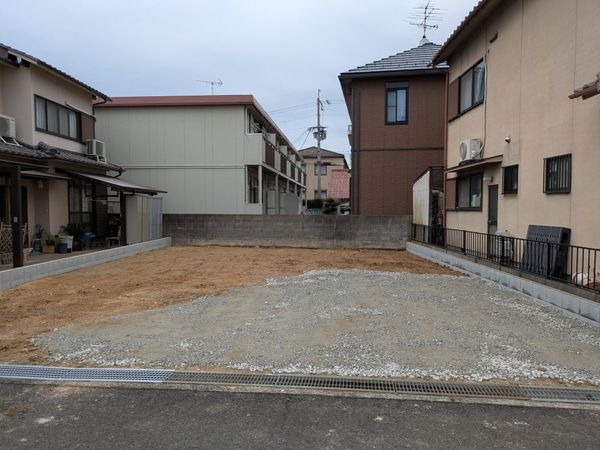草津市南笠東４丁目　新築一戸建て　２期　全１区画