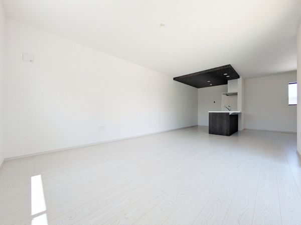 守山市吉身３丁目　新築一戸建て　１期　１号棟