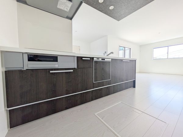 守山市吉身３丁目　新築一戸建て　１期　１号棟