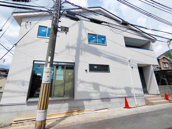 京都市山科区大宅五反畑町　新築一戸建て　1期　1号地
