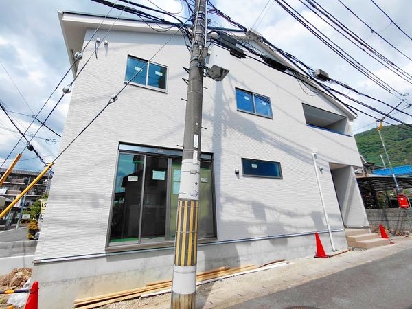 京都市山科区大宅五反畑町　新築一戸建て　1期　1号地