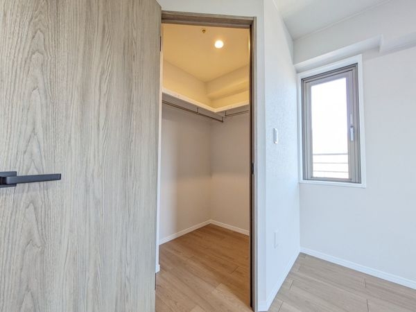 シャリエ大津皇子が丘　中古マンション