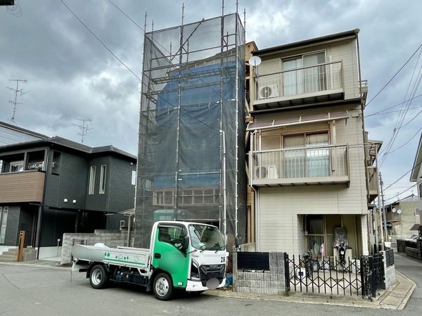 京都市南区久世中久町　新築一戸建て