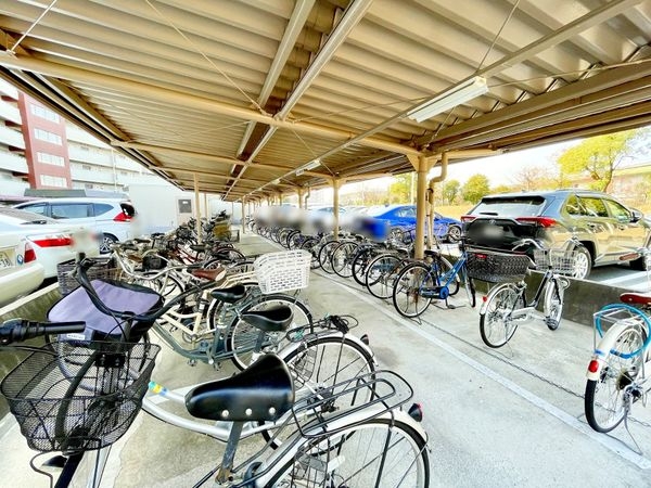 向島ニュータウン３街区Ｇ棟　中古マンション