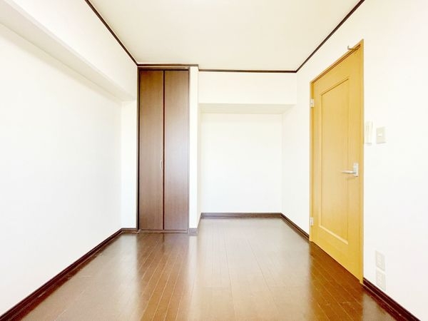 向島ニュータウン３街区Ｇ棟　中古マンション