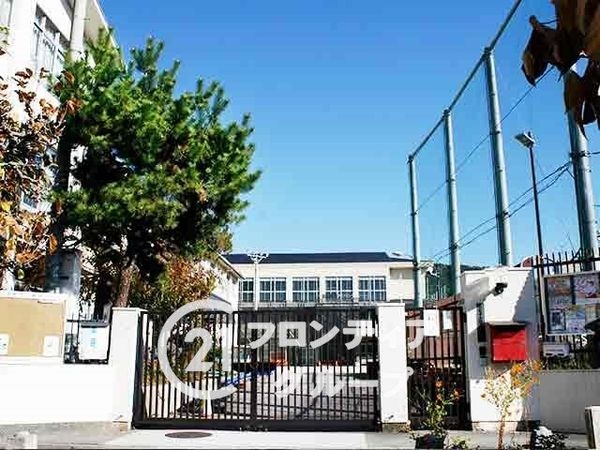 京都市伏見区深草願成町の中古一戸建て(京都市立稲荷小学校)