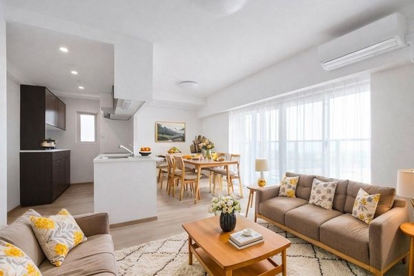 プレサンスロジェ琵琶湖グランドビュー　中古マンション