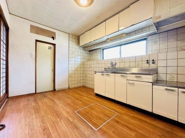京都市伏見区日野谷寺町　中古一戸建て