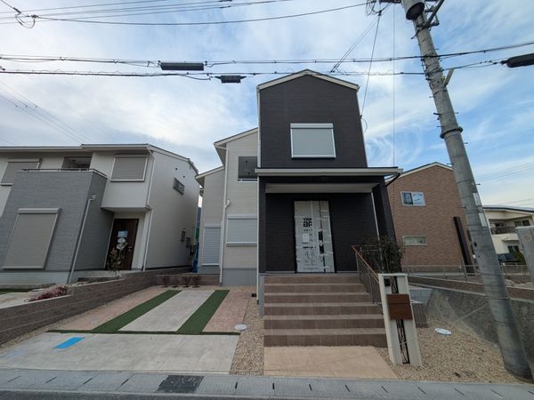 大津市下阪本２丁目　新築一戸建て　１期　１３－２号地