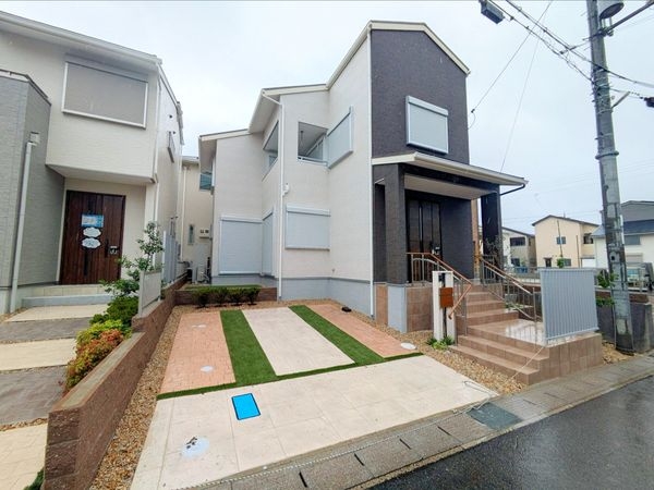 大津市下阪本２丁目　新築一戸建て　１期　１３－２号棟
