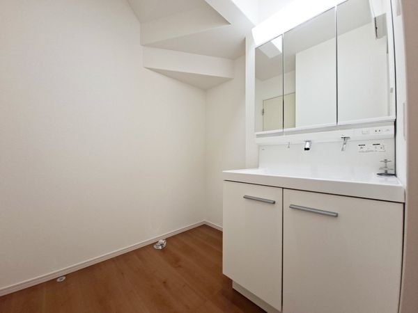 京都市山科区小山西御所町　新築一戸建て　１期　２号地