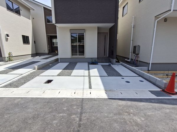 京都市山科区小山西御所町　新築一戸建て　１期　３号地