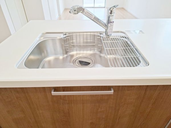 京都市山科区小山西御所町　新築一戸建て　１期　３号地