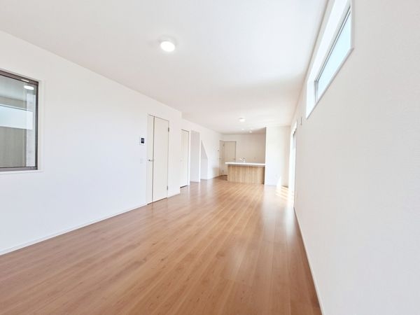 京都市山科区小山西御所町　新築一戸建て　１期　４号地