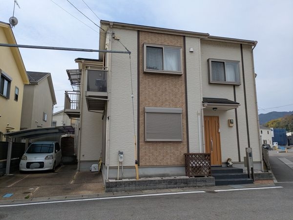 大津市雄琴６丁目の中古一戸建て