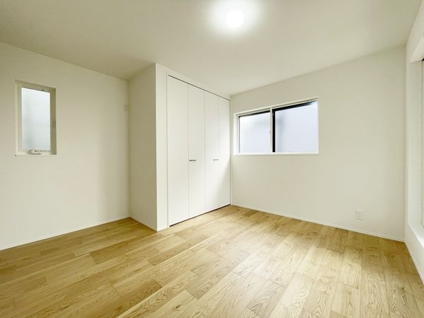 京都市山科区川田欠ノ上　新築一戸建て　全1区画