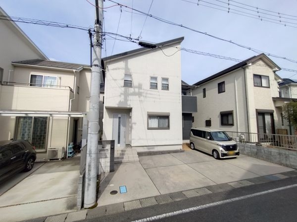 大津市月輪３丁目の中古一戸建て