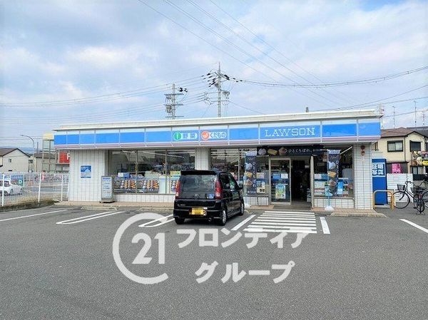 京都市伏見区淀樋爪町　新築一戸建て　２期　１号棟(ローソン長岡京神足柳田店)